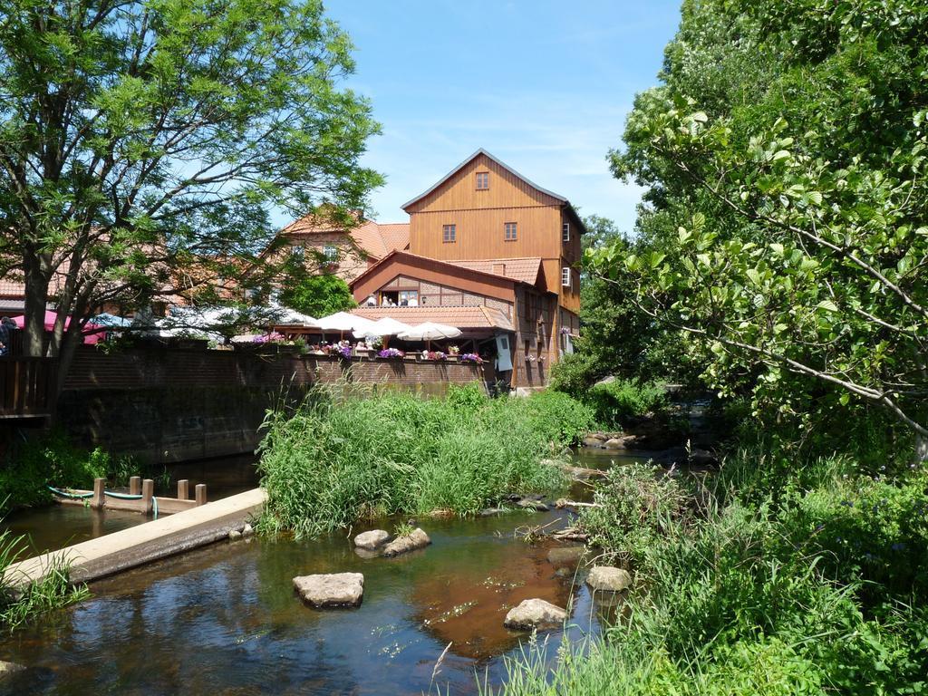 Landhotel Heiner Meyer Wahrenholz Buitenkant foto